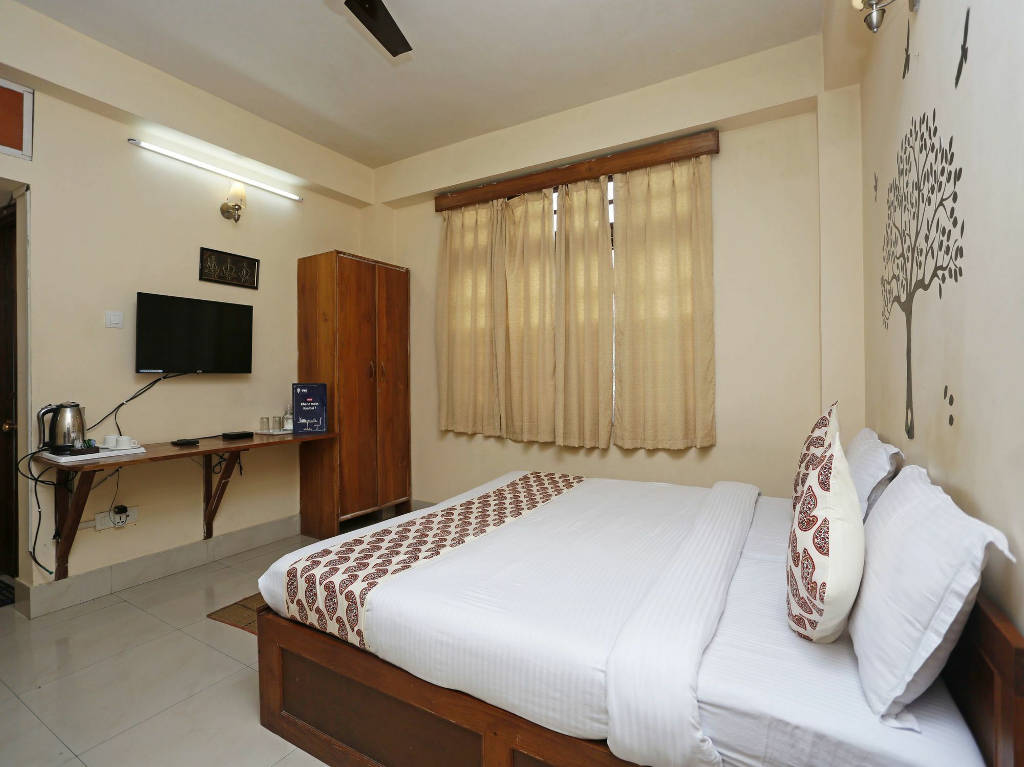 Oyo 2402 Hotel Highwinds Shillong Buitenkant foto